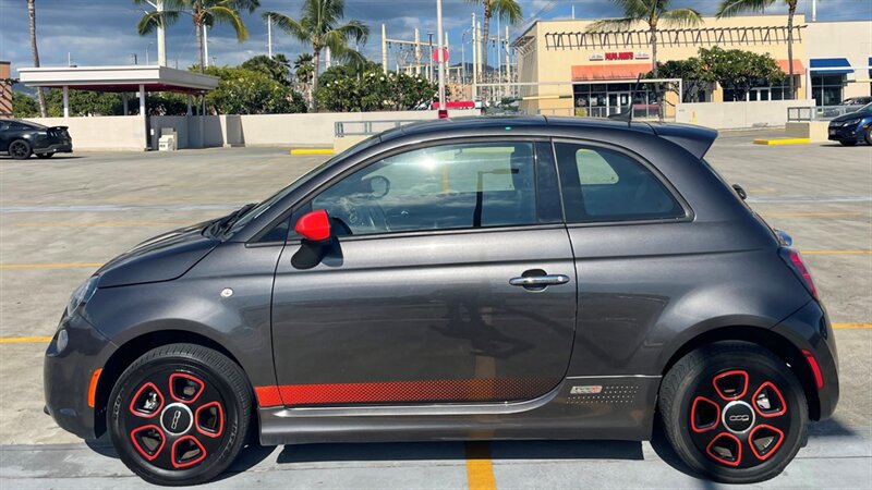 Used 2018 FIAT 500 e w/ Esport Package FWD image 2