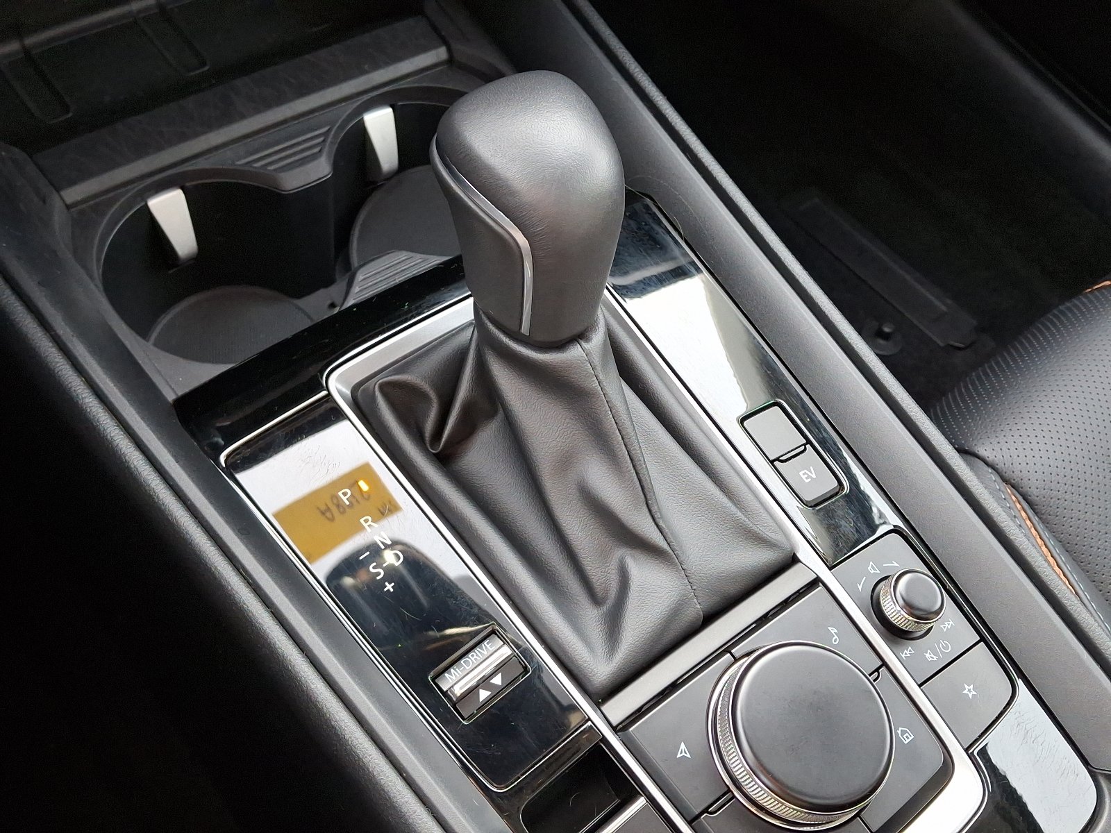 Certified 2025 MAZDA CX-50 AWD 2.5 Hybrid w/ Cargo Package image 15