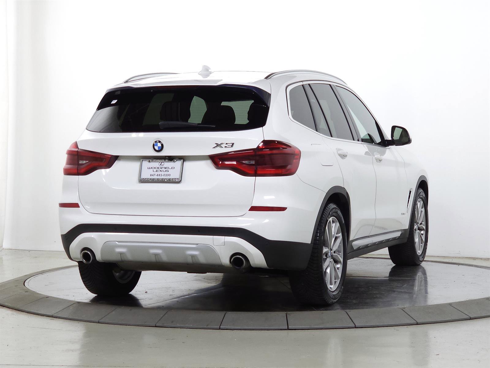Used 2018 BMW X3 xDrive30i AWD/4WD image 9