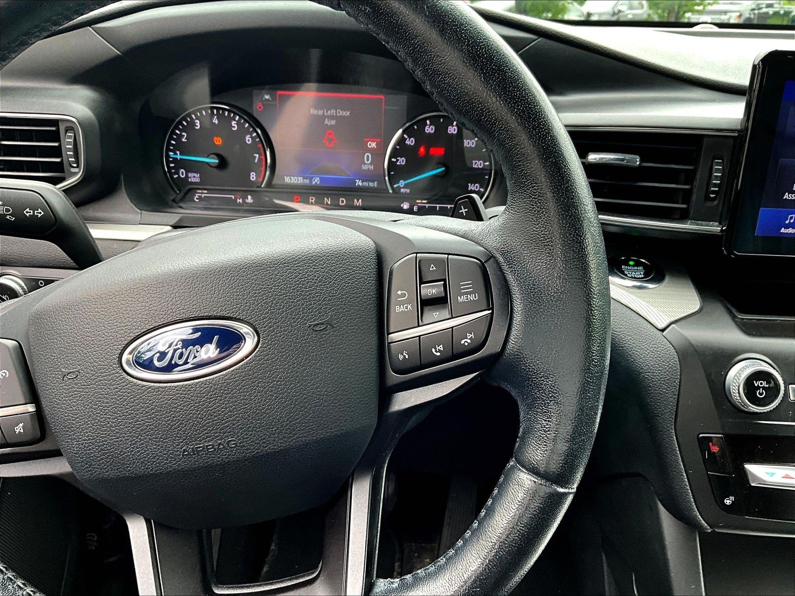 Used 2020 Ford Explorer XLT w/ Equipment Group 202A AWD/4WD image 12