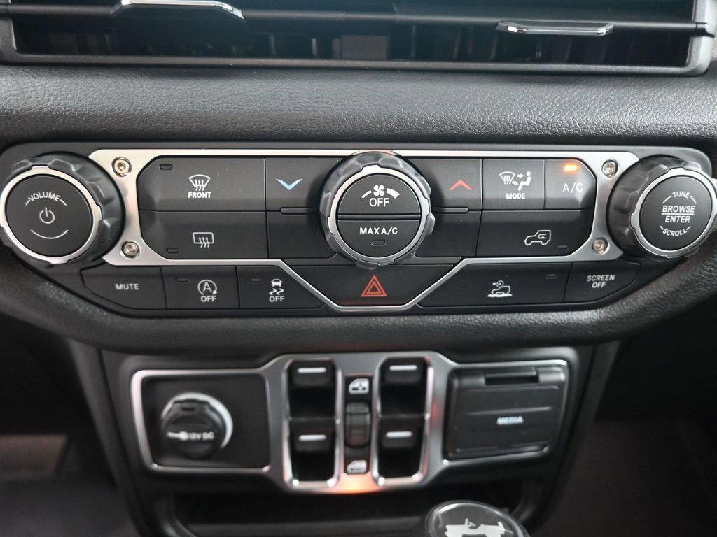 New 2026 Jeep Wrangler Sport image 32