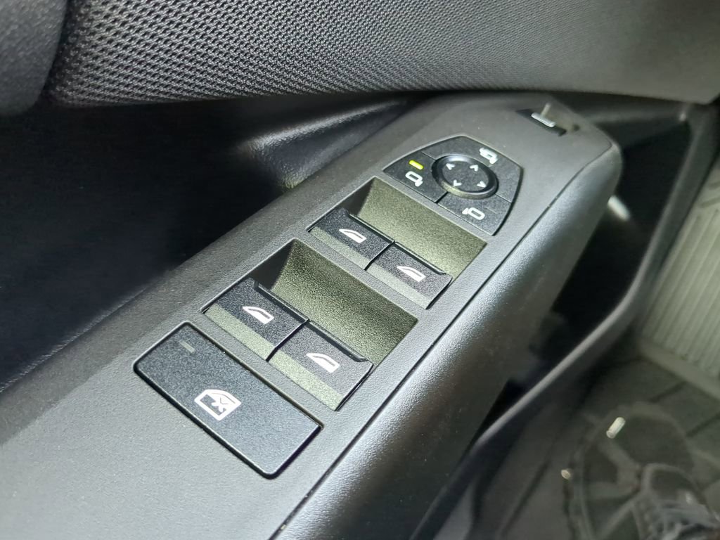 Used 2025 BMW X3 xDrive30i w/ Premium Package image 29