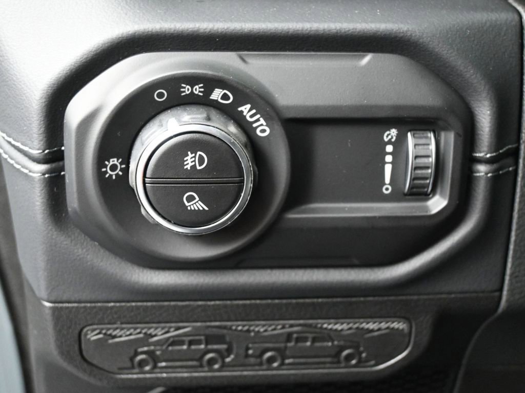 New 2026 Jeep Gladiator Mojave AWD/4WD image 16