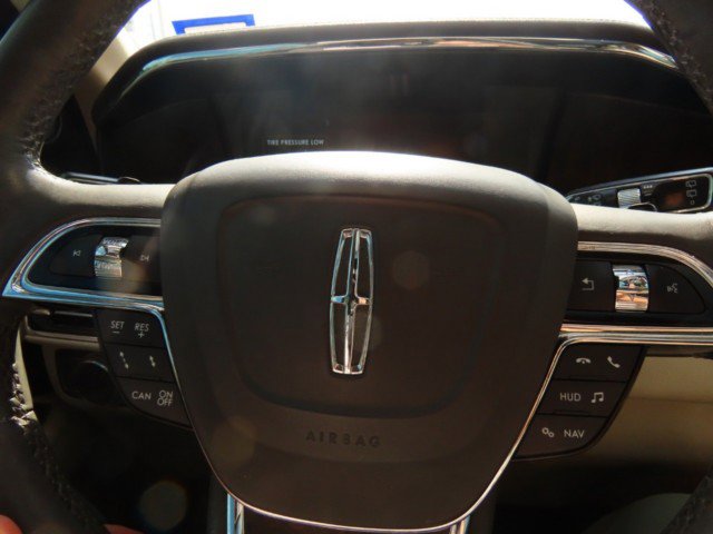 Used 2020 Lincoln Navigator L Reserve w/ Luxury Package image 27