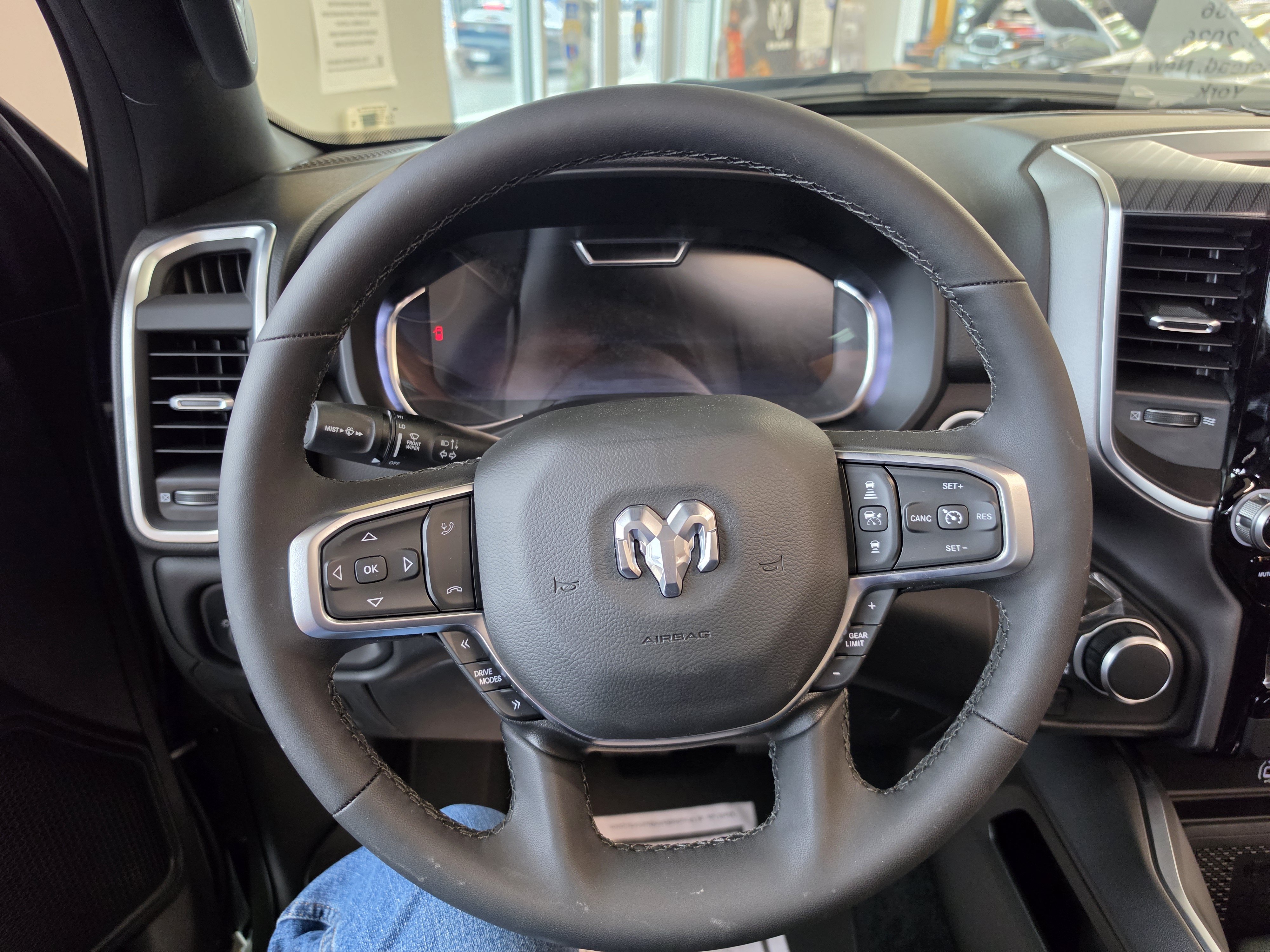 New 2026 RAM 1500 Big Horn AWD/4WD image 12