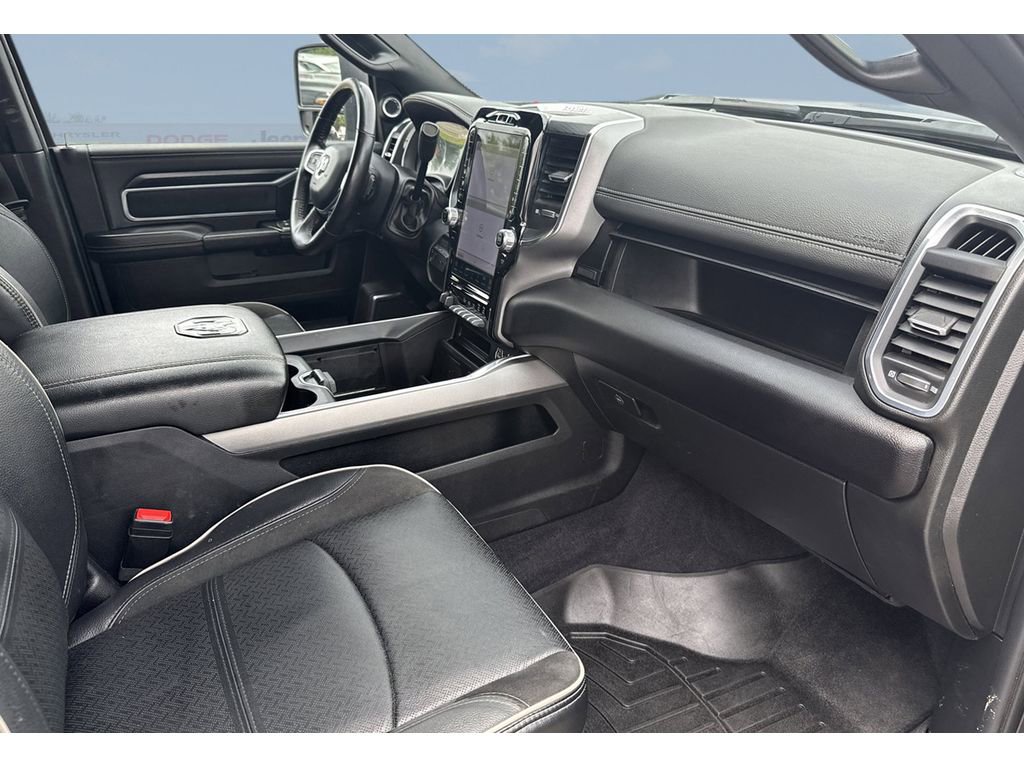 Used 2024 RAM 3500 Laramie w/ Night Edition AWD/4WD image 18