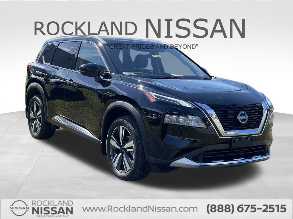 Certified 2022 Nissan Rogue Platinum w/ Head-Up Display Package