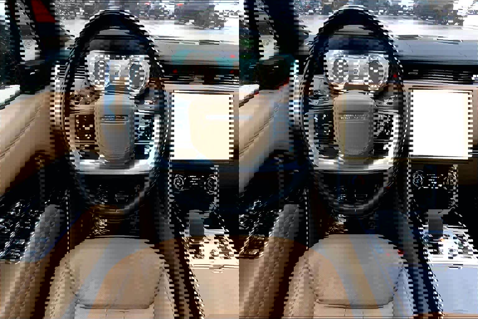 Used 2023 Land Rover Range Rover SE image 6