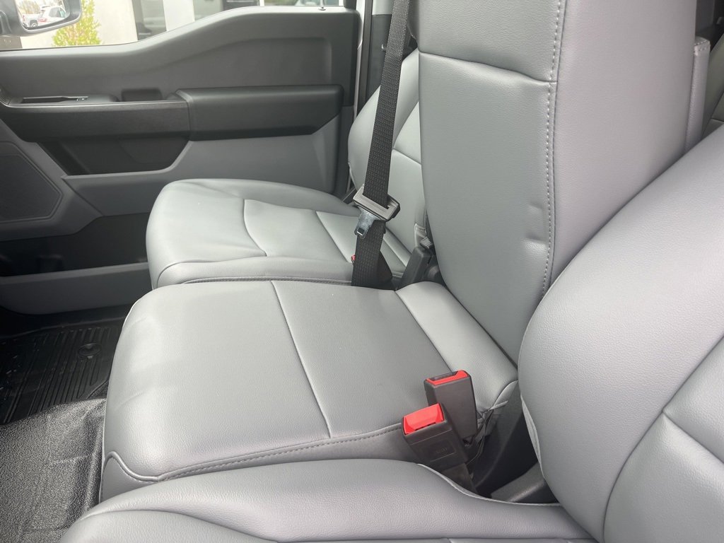 New 2025 Ford F350 XL w/ XL Chrome Package image 11