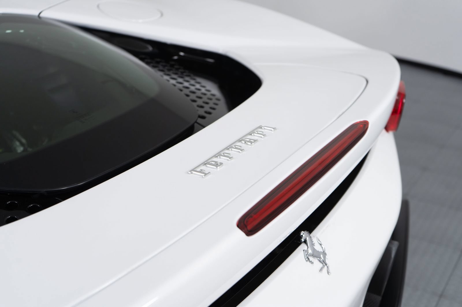 Certified 2024 Ferrari SF90 Spider AWD/4WD image 30
