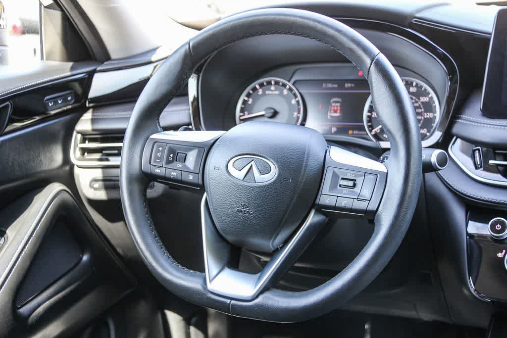 Used 2024 INFINITI QX60 Pure FWD image 16