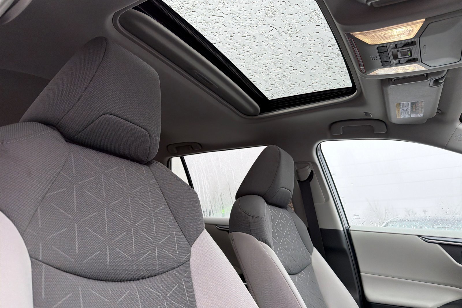 New 2025 Toyota RAV4 XLE w/ Convenience Package image 15