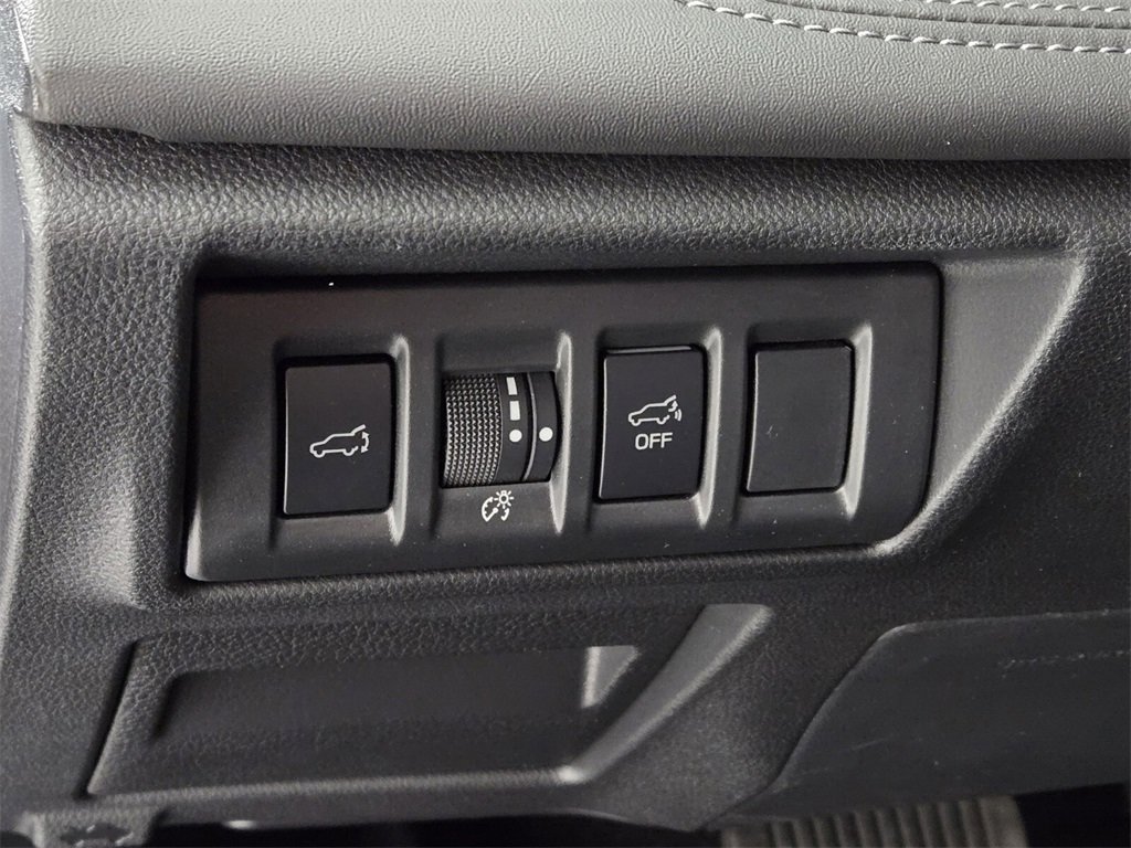 Certified 2025 Subaru Outback Limited XT image 26