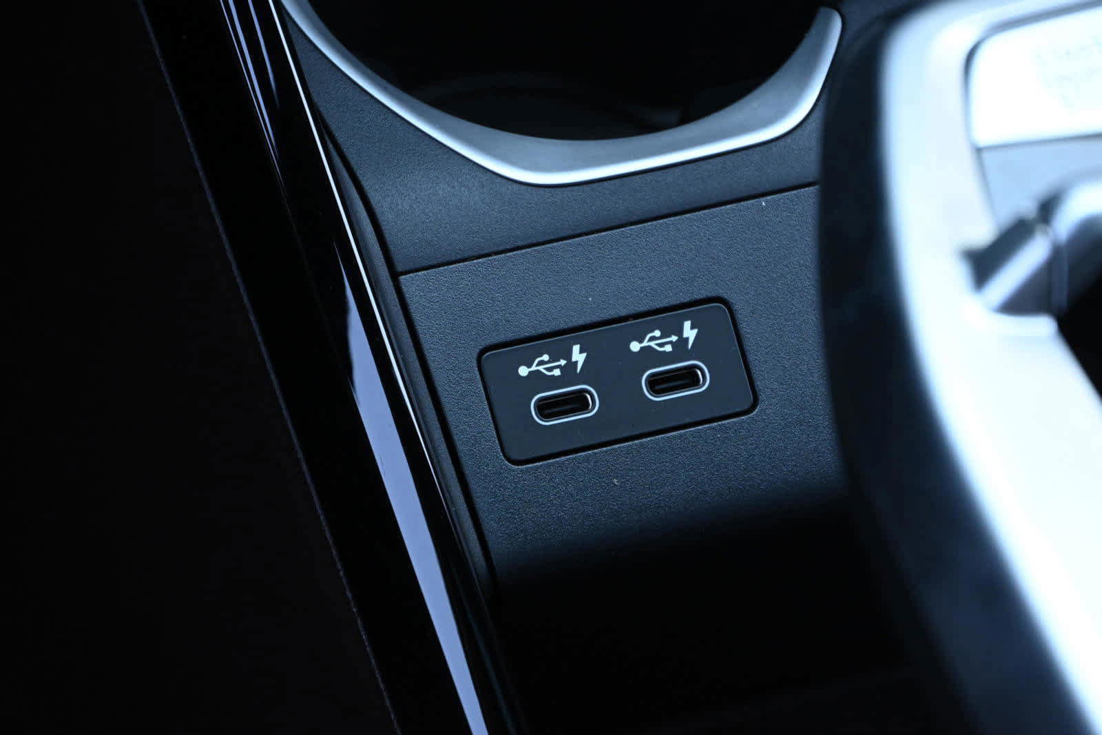 Used 2024 BMW X1 xDrive28i w/ Premium Package image 7