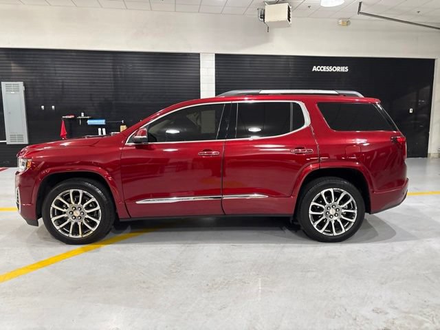 Used 2023 GMC Acadia Denali w/ Denali Ultimate Package AWD/4WD image 5