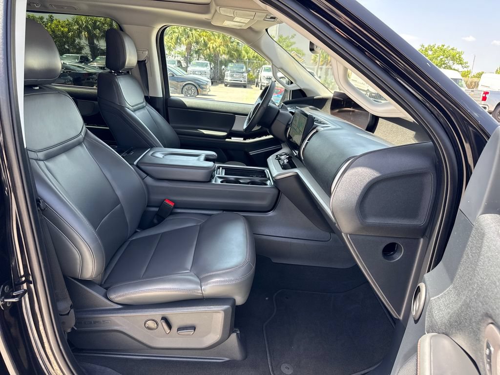Certified 2025 Ford Expedition Active RWD image 29