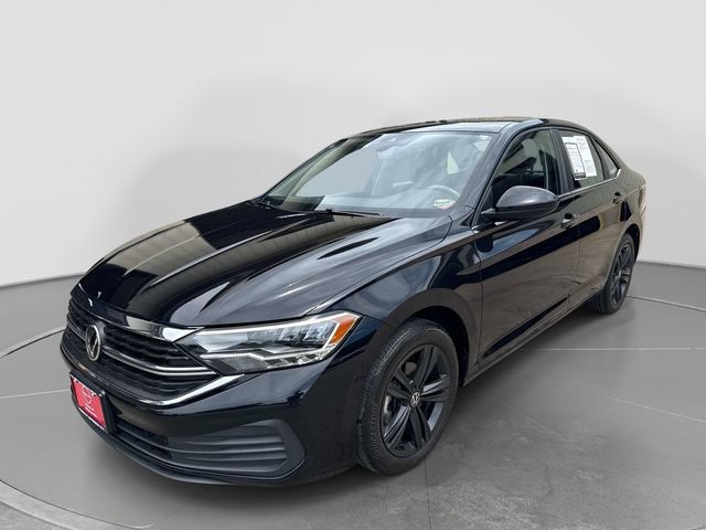 Used 2022 Volkswagen Jetta SE w/ Panoramic Sunroof Package FWD image 8