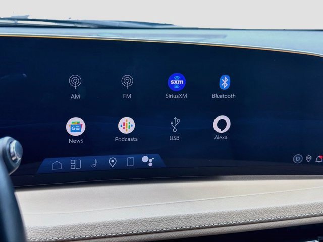 Certified 2025 Cadillac XT4 Premium Luxury FWD image 15