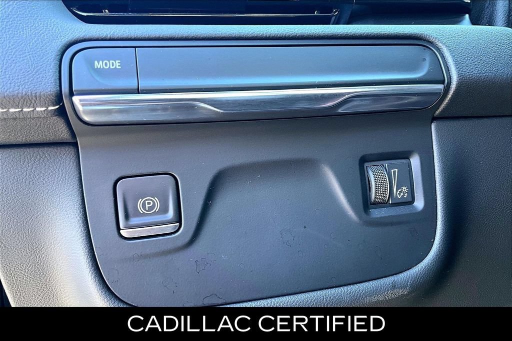 Used 2022 Cadillac Escalade Luxury RWD image 33