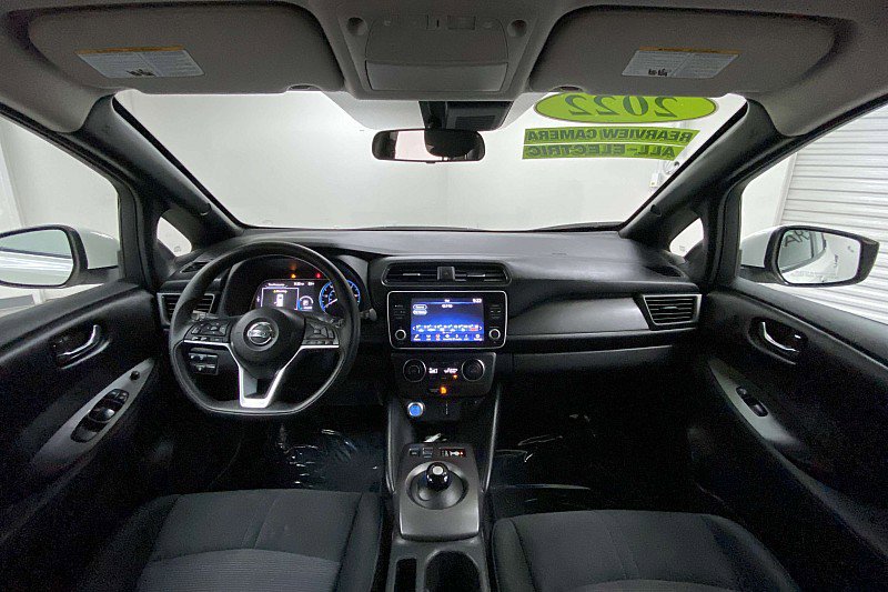 Used 2022 Nissan Leaf S image 20