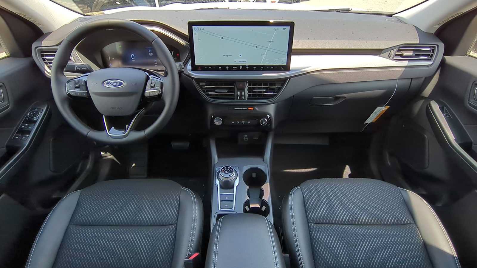 New 2025 Ford Escape SE FWD image 12