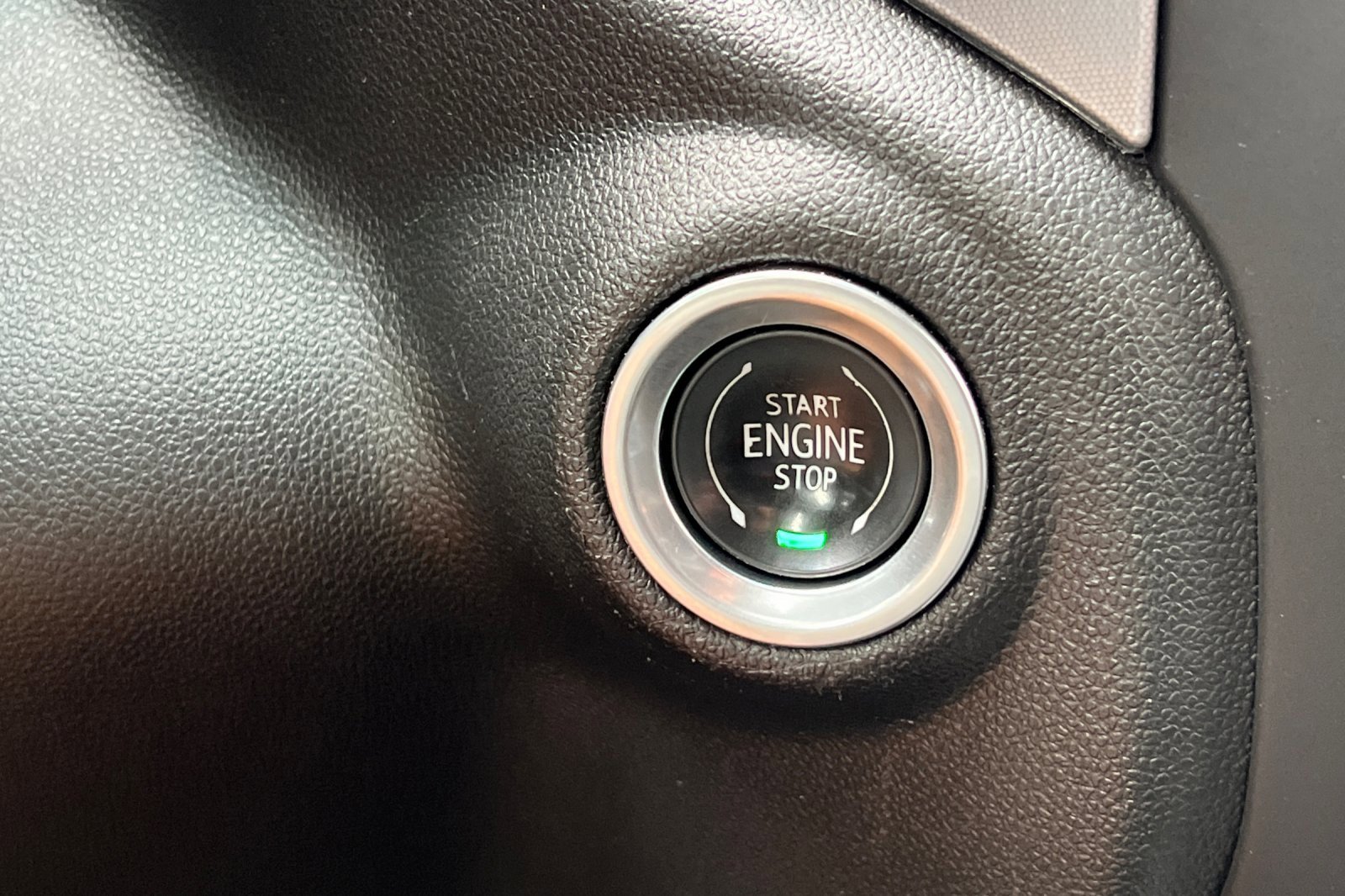 Used 2022 GMC Sierra 3500 SLT image 21