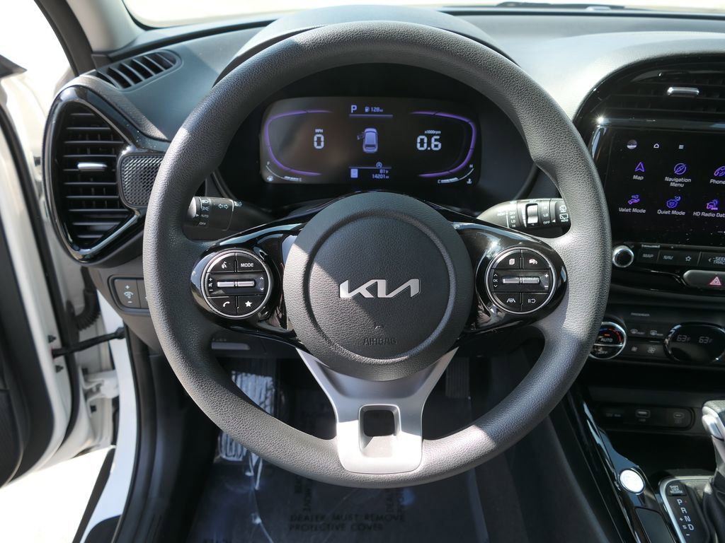 Used 2023 Kia Soul S image 16