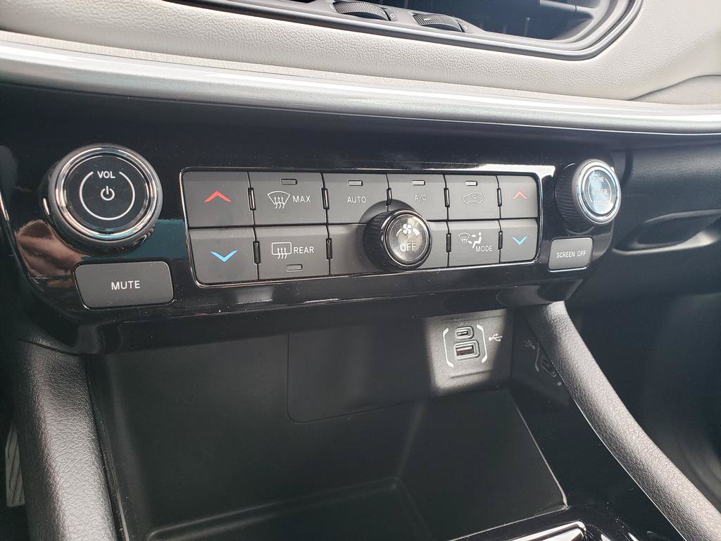 New 2026 Jeep Compass Limited AWD/4WD image 18