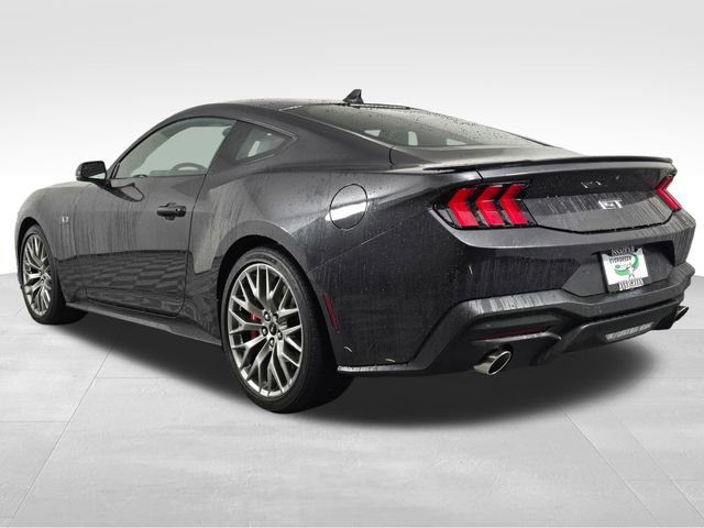 Used 2024 Ford Mustang GT Premium image 5