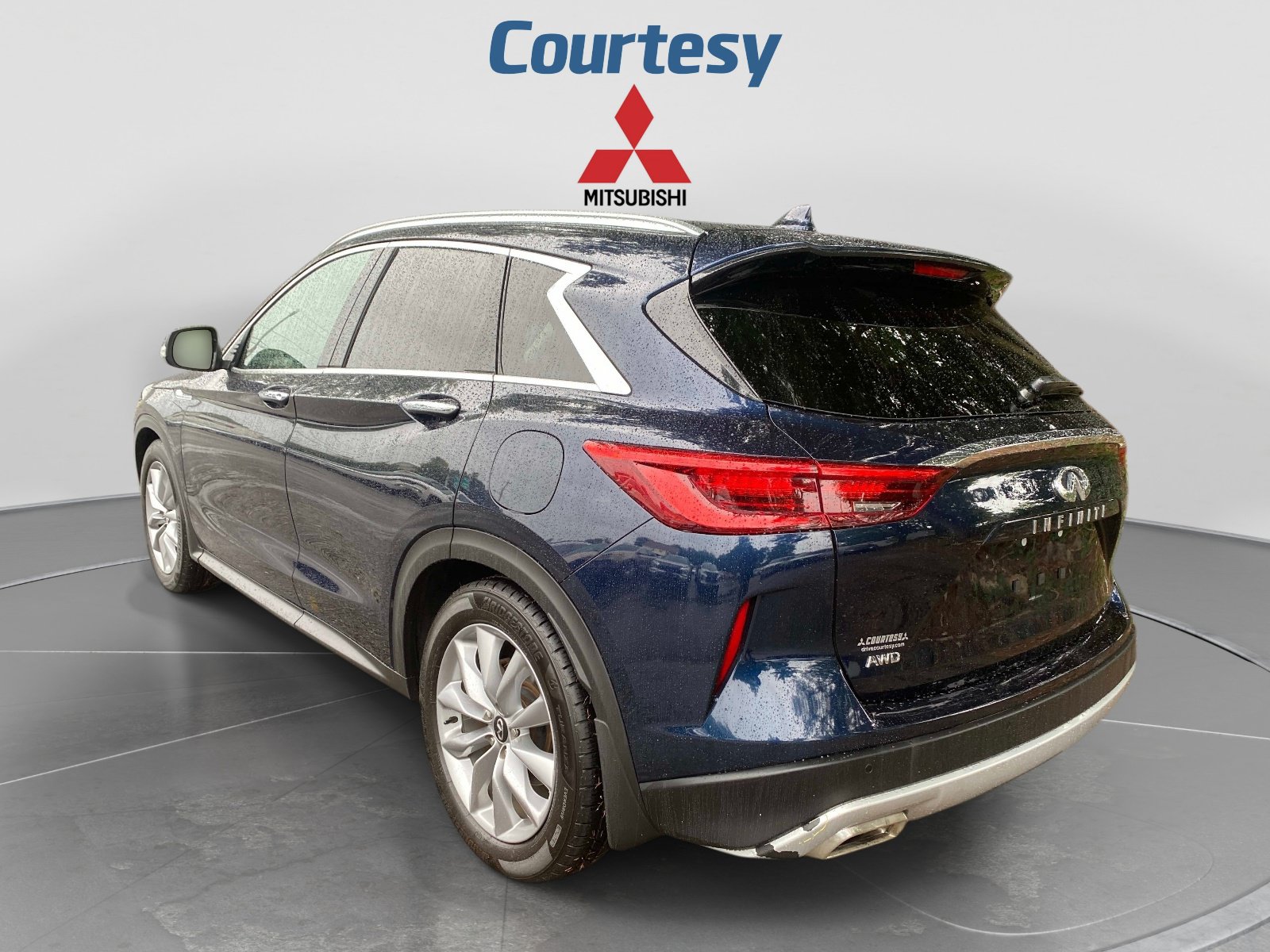 Used 2020 INFINITI QX50 Luxe w/ Cargo Package AWD/4WD image 3