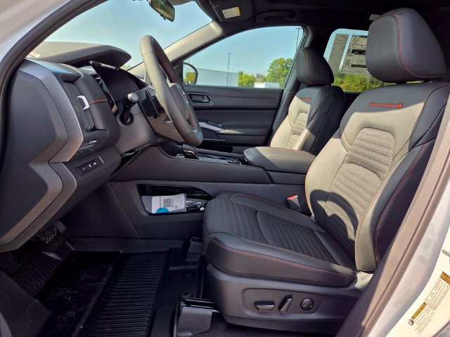 New 2026 Nissan Pathfinder Rock Creek AWD/4WD image 7
