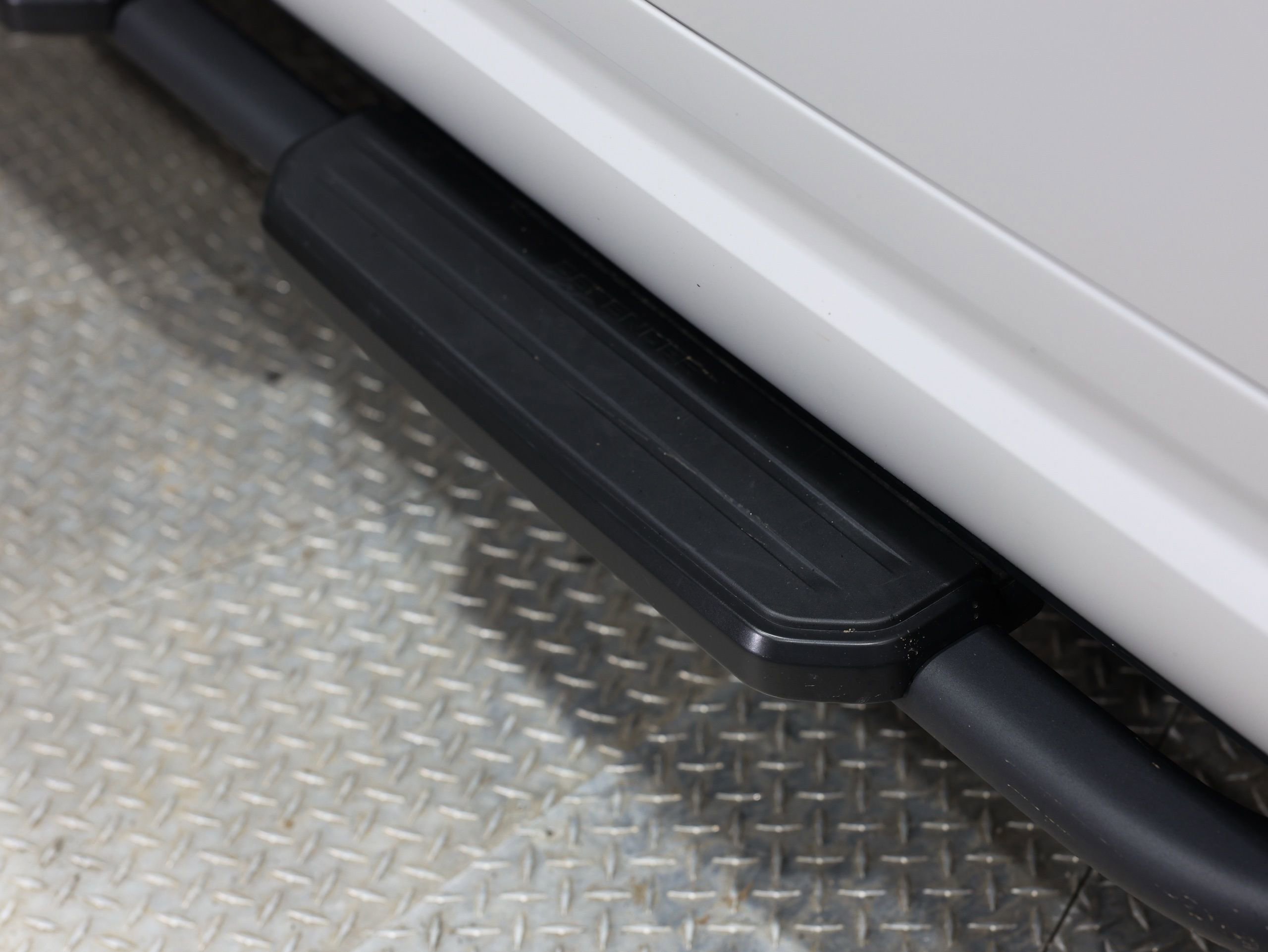 Used 2026 Land Rover Defender 110 image 21