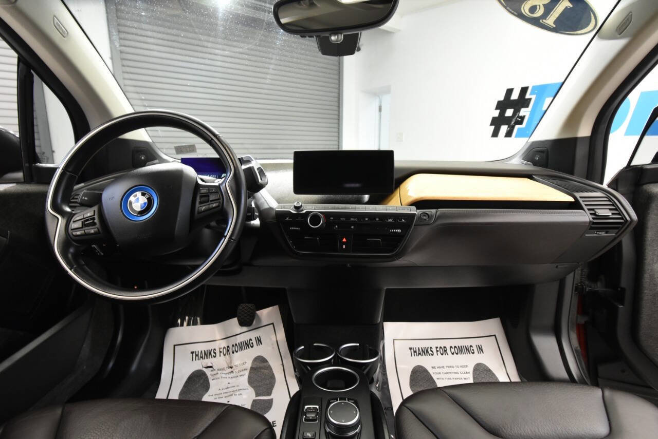 Used 2018 BMW i3 image 26