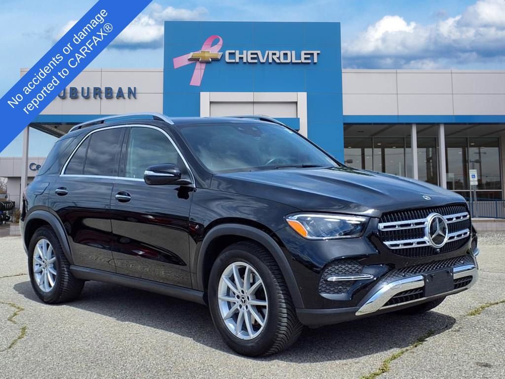 Used 2025 Mercedes-Benz GLE 350 4MATIC image 3