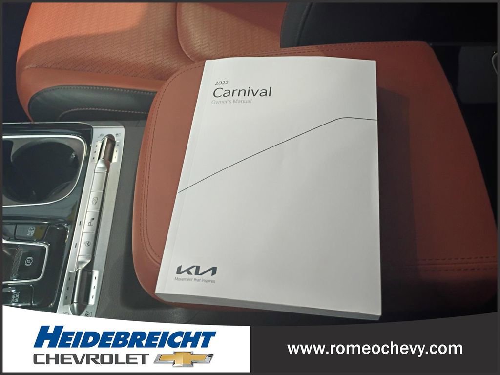 Used 2022 Kia Carnival SX Prestige image 34