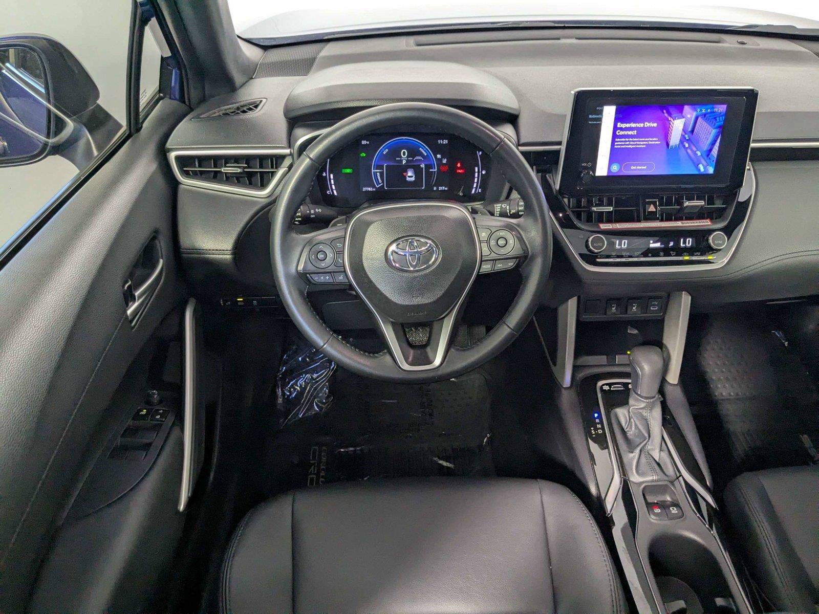 Certified 2024 Toyota Corolla Cross AWD Hybrid w/ Convenience Package image 39