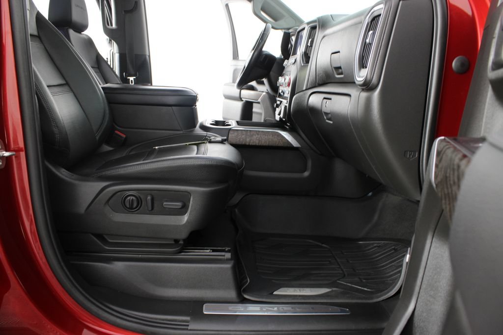 Used 2022 GMC Sierra 1500 Denali w/ Denali Premium Package AWD/4WD image 22