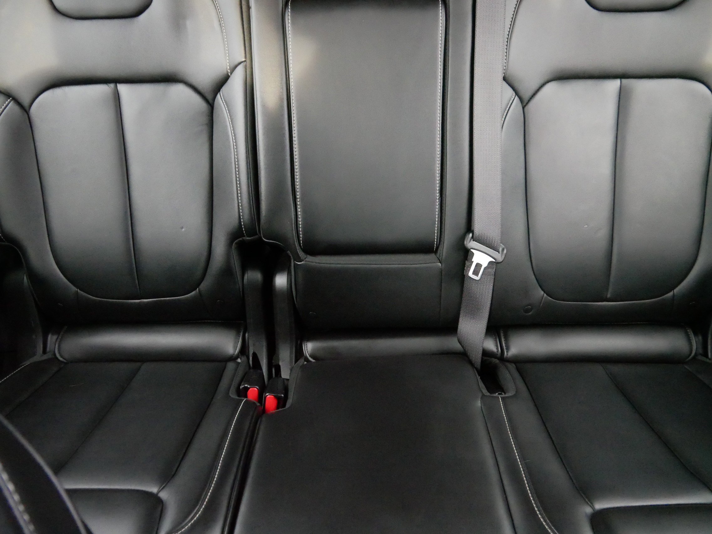 Used 2021 Jeep Grand Cherokee L Limited image 13