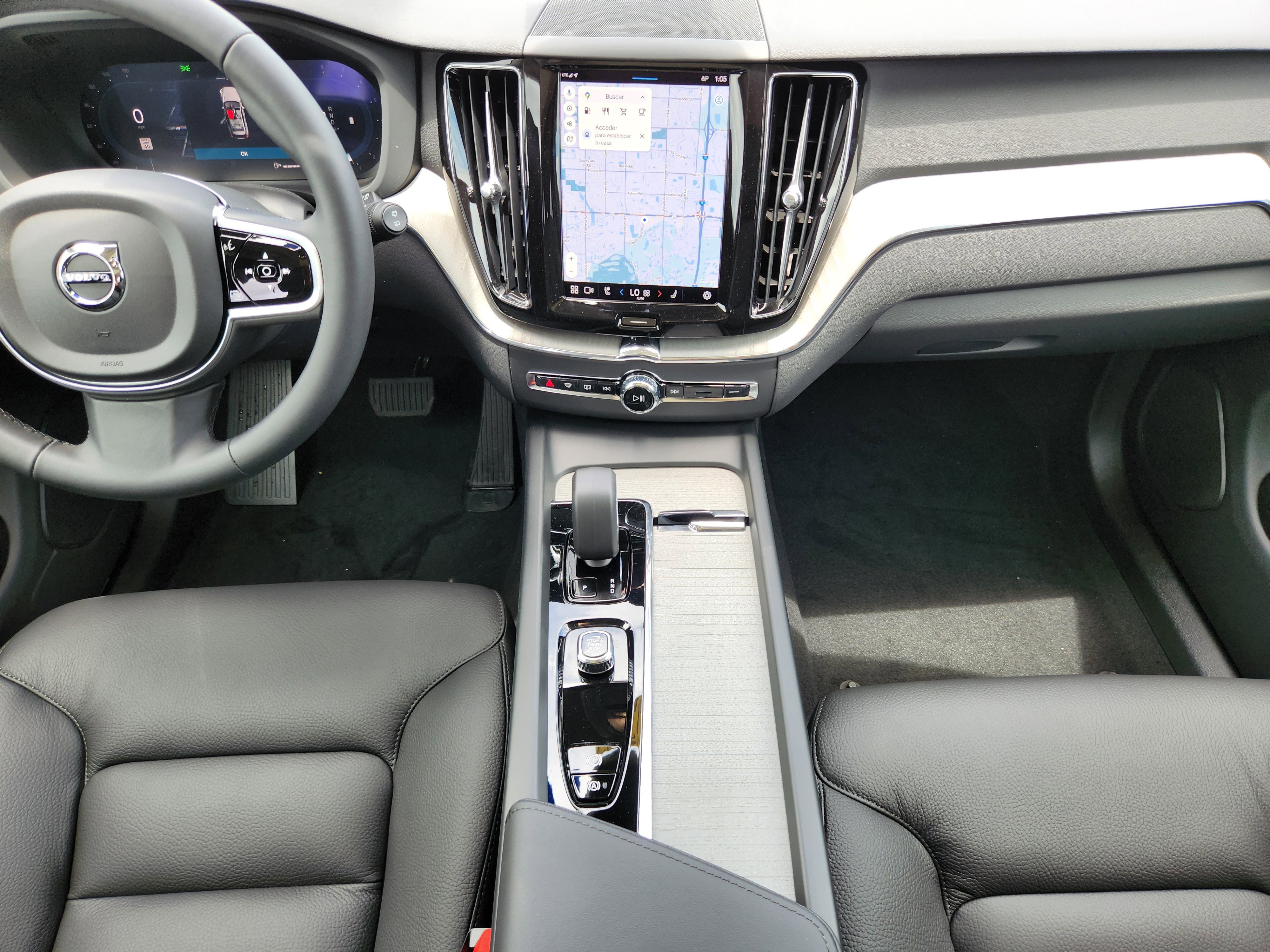 New 2025 Volvo XC60 B5 Plus w/ Protection Package Premier image 16