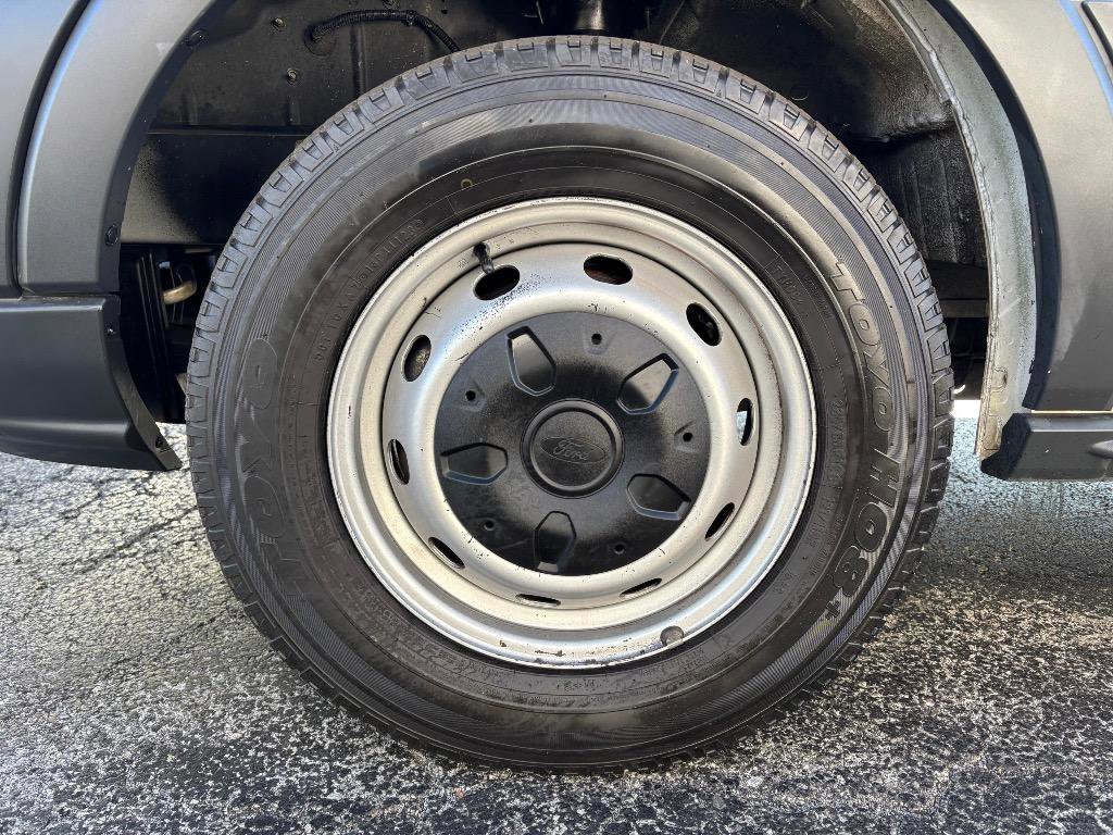 Used 2017 Ford Transit 350 148 Medium Roof image 8