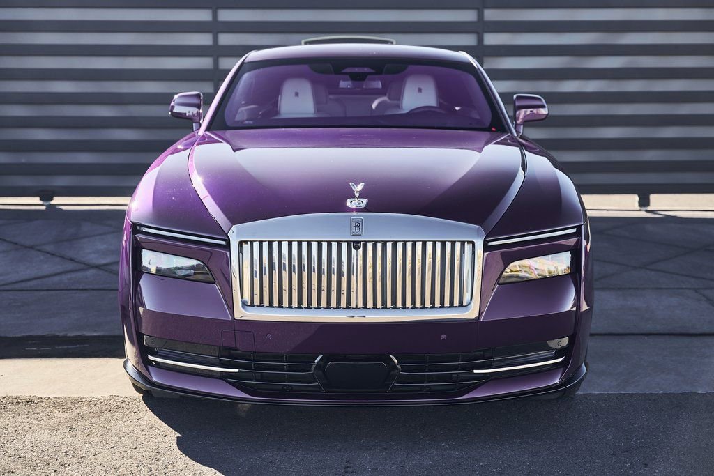 Used 2024 Rolls-Royce Spectre w/ Spectre Launch Package image 10