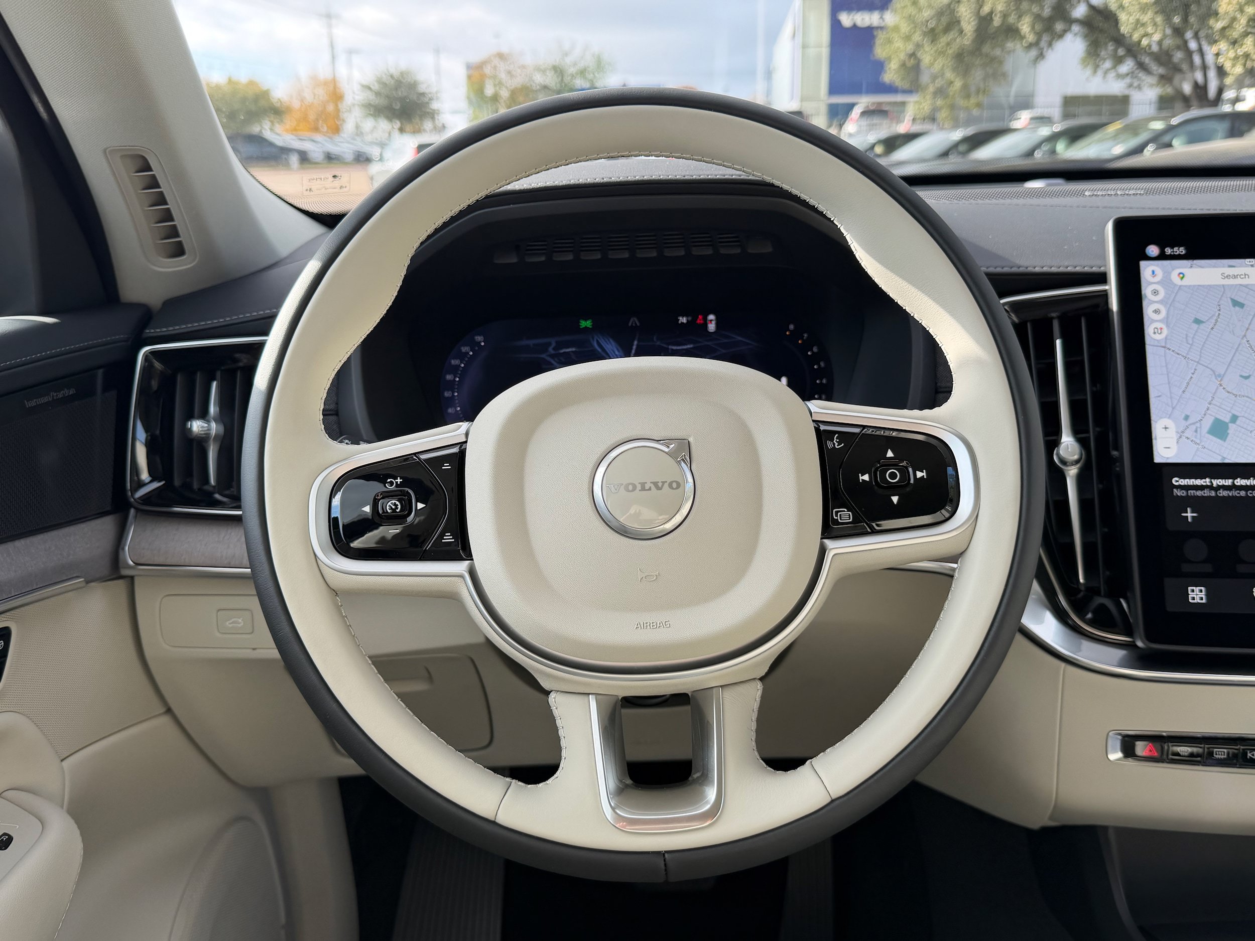 New 2026 Volvo XC90 B6 Ultra w/ Protection Package AWD/4WD image 15