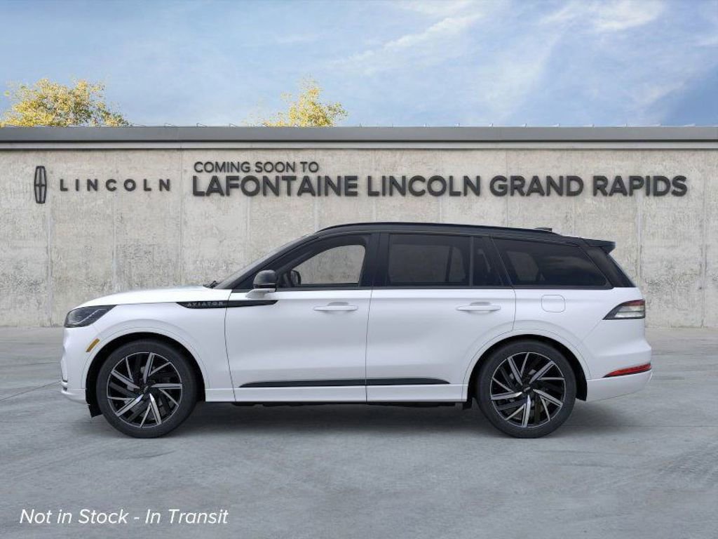 New 2026 Lincoln Aviator Black Label w/ Black Label Special Edition image 3