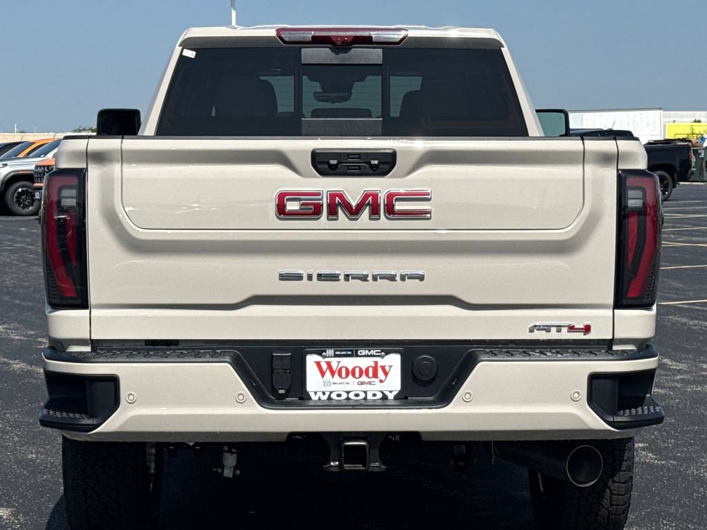 New 2026 GMC Sierra 2500 AT4 w/ AT4 Premium Plus Package AWD/4WD image 9