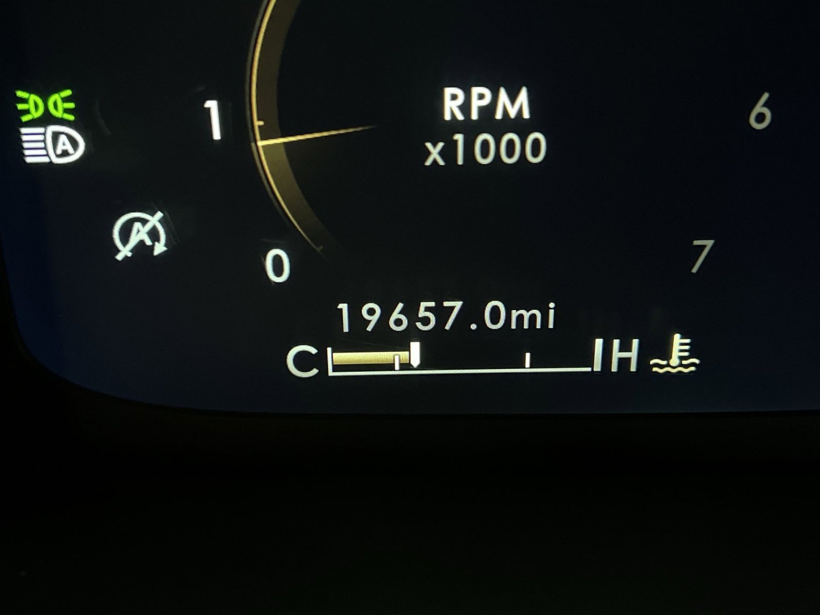 Used 2023 Lincoln Aviator Reserve w/ Equipment Group 201A image 17