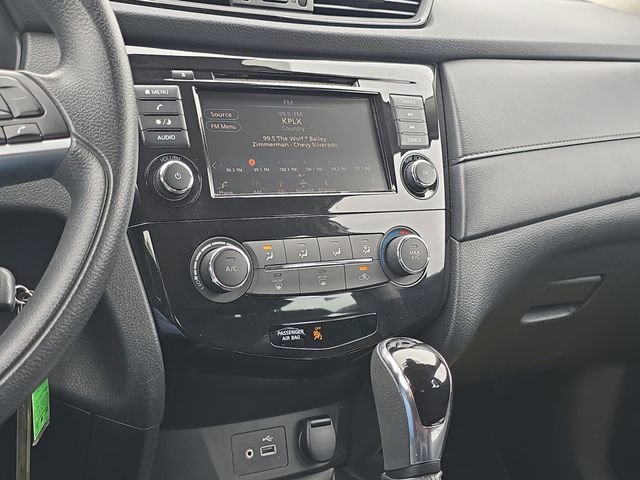 Used 2019 Nissan Rogue S FWD image 14