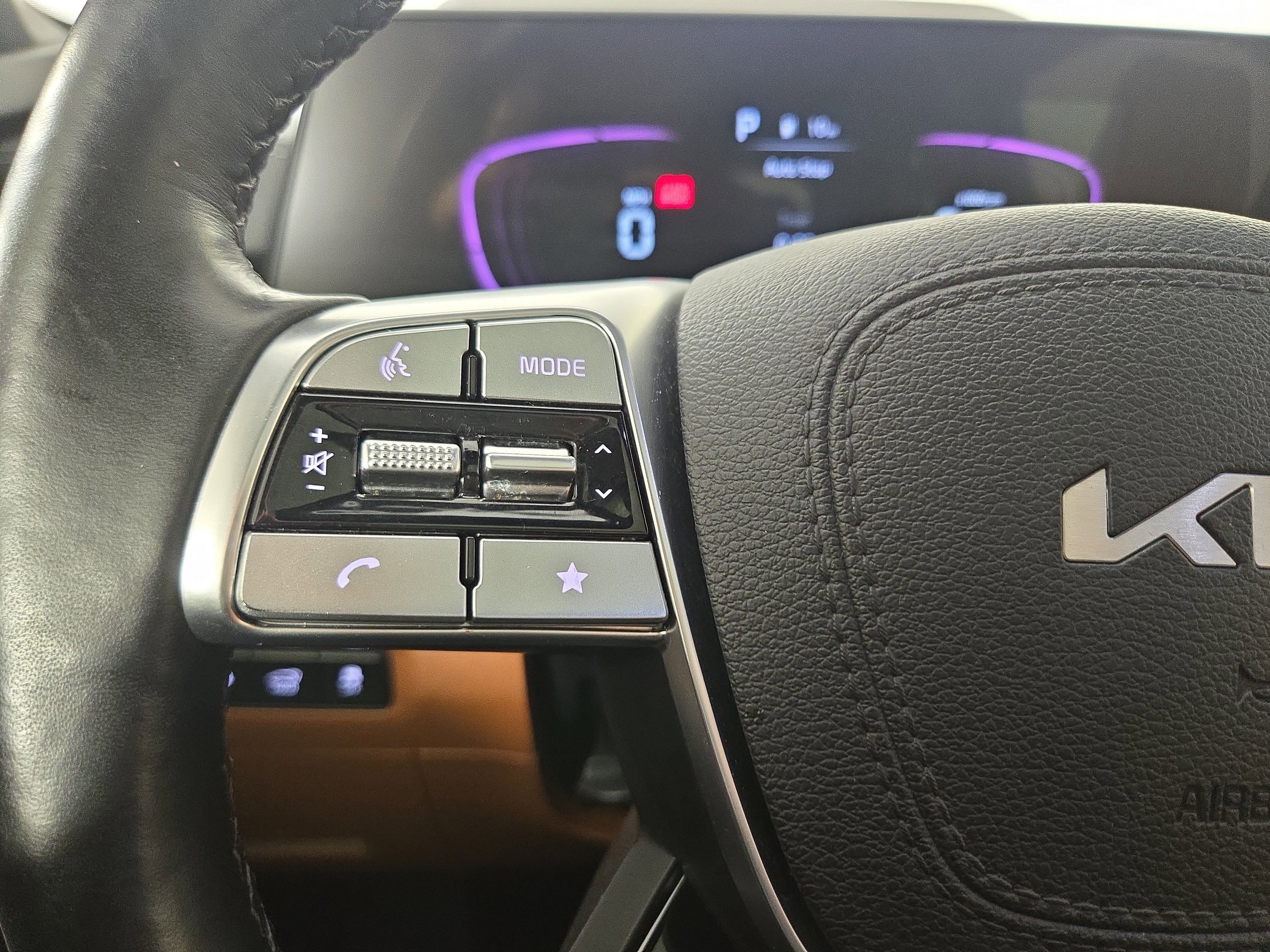 Used 2024 Kia Telluride EX X-Line image 16