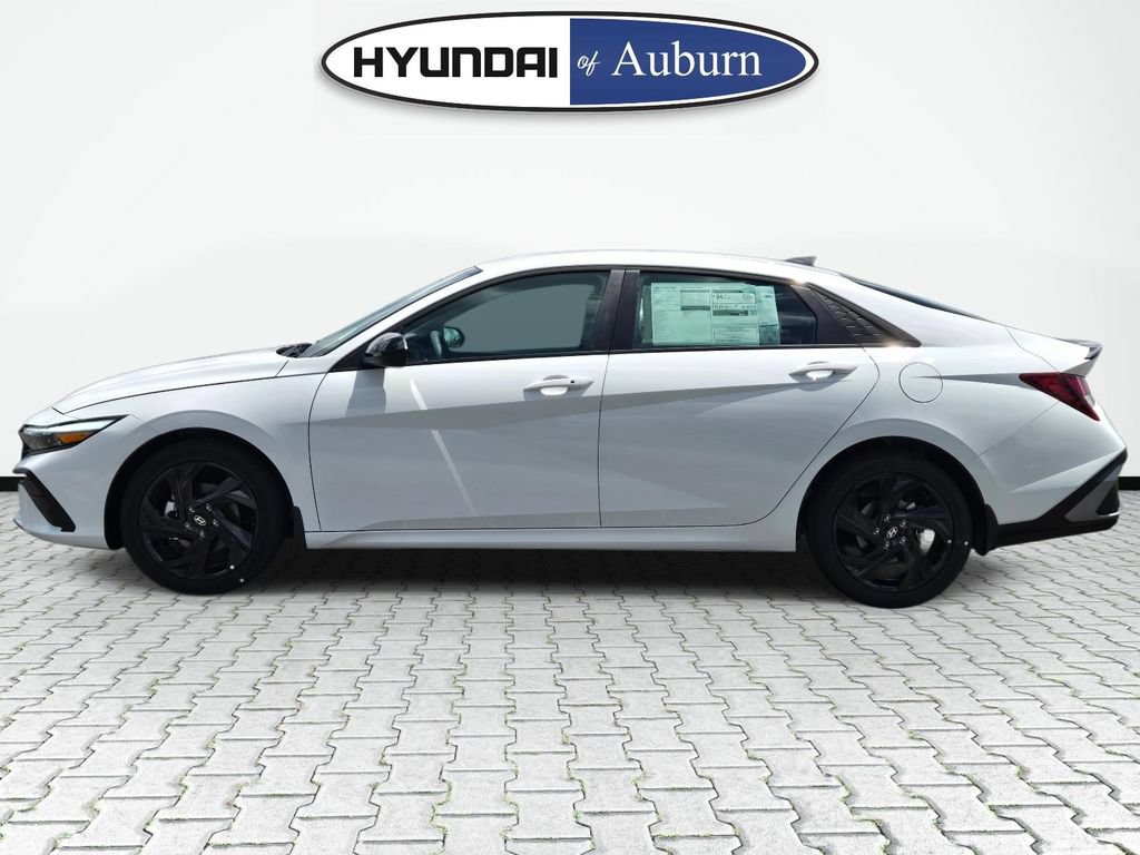 New 2026 Hyundai Elantra Sport FWD image 9