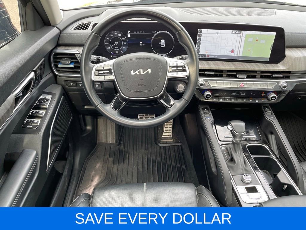 Used 2024 Kia Telluride SX w/ Towing Package FWD image 13