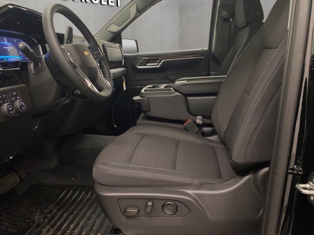 New 2026 Chevrolet Silverado 1500 LT w/ Z71 Off-Road Package image 11